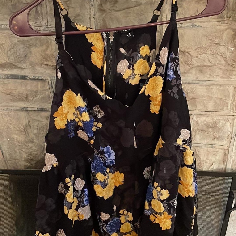 Torrid floral tank top size 3